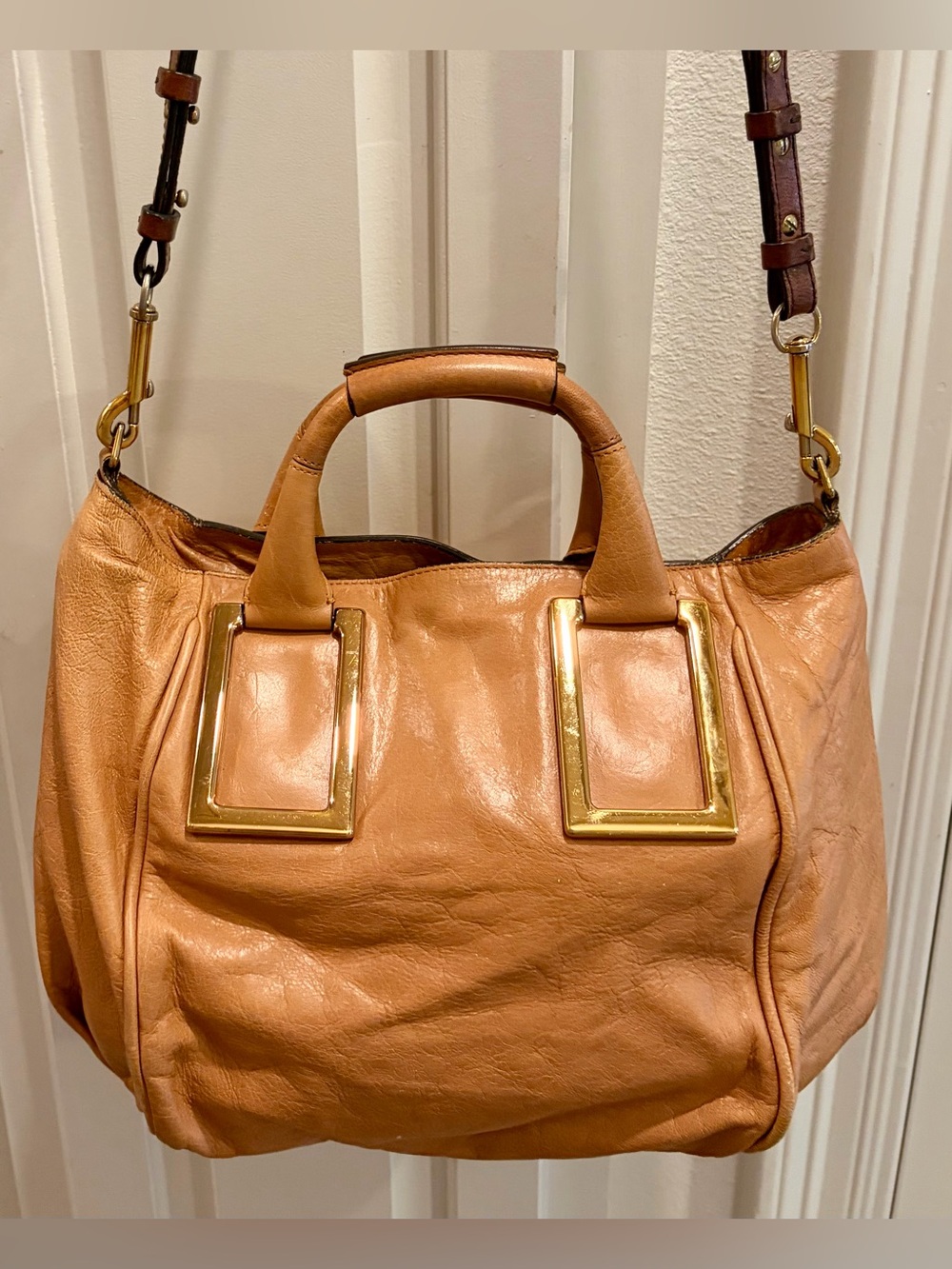 EUC!! CHLOÉ ETHEL Tan
Leather Satchel/Crossbody with Gold Hardware (Vintage) - Picture 2 of 16